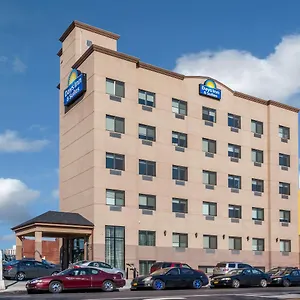 Hotel Days & By Wyndham Jamaica Jfk Airport, New York