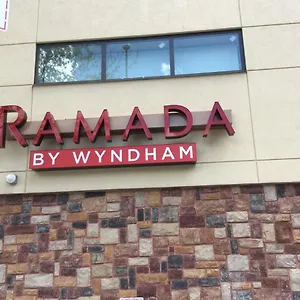 Hotel Ramada By Wyndham Bronx Terminal, New York