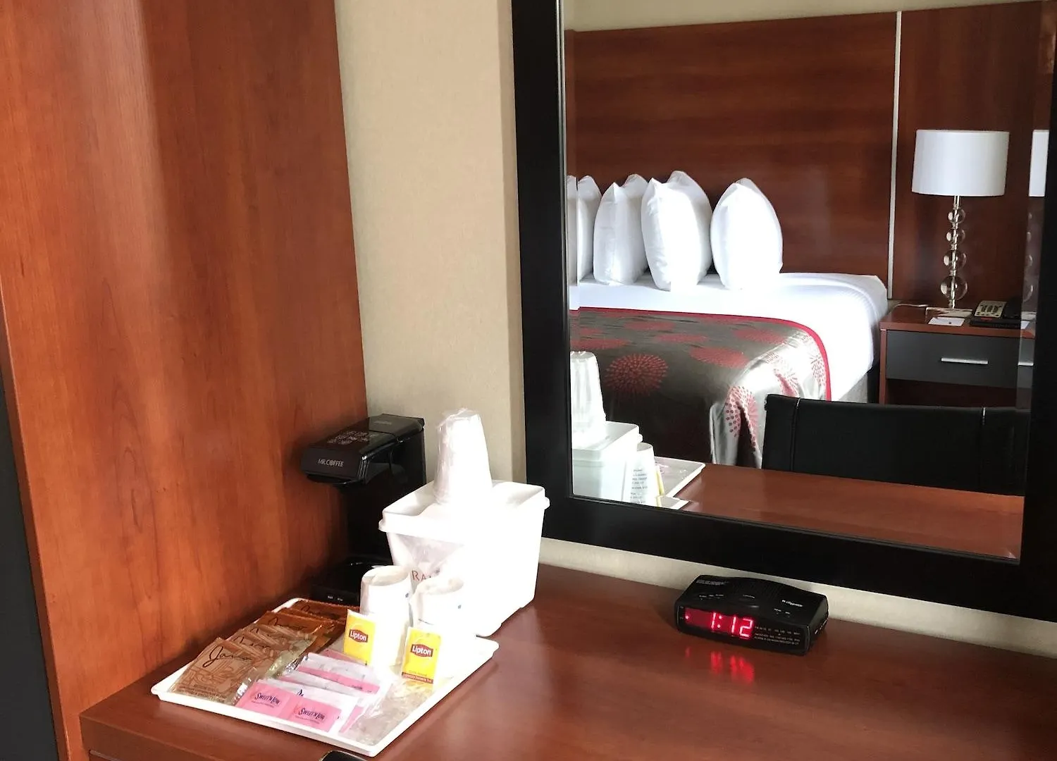 Ramada By Wyndham Staten Island New York United States