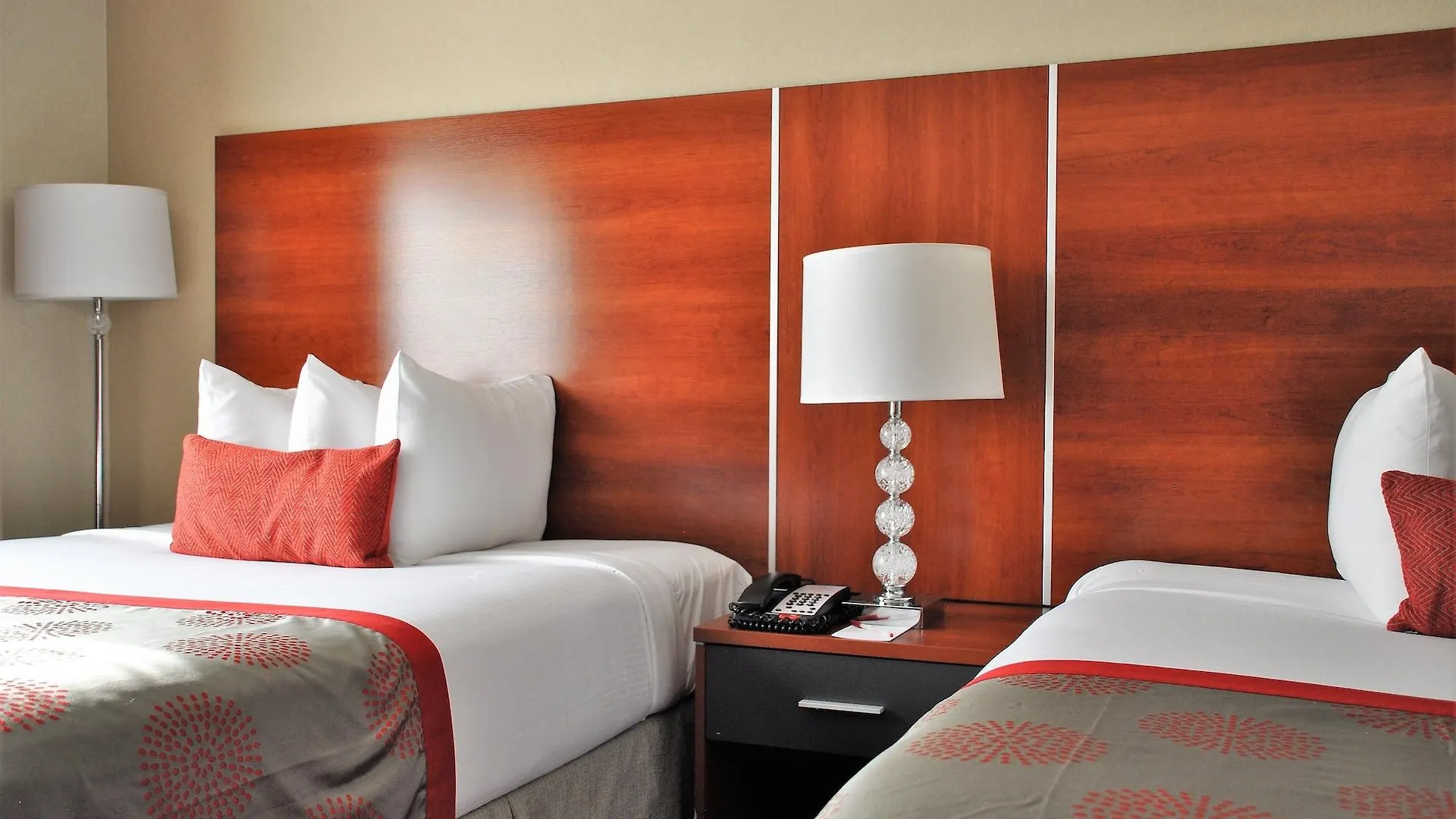 Hotel Ramada By Wyndham Staten Island New York