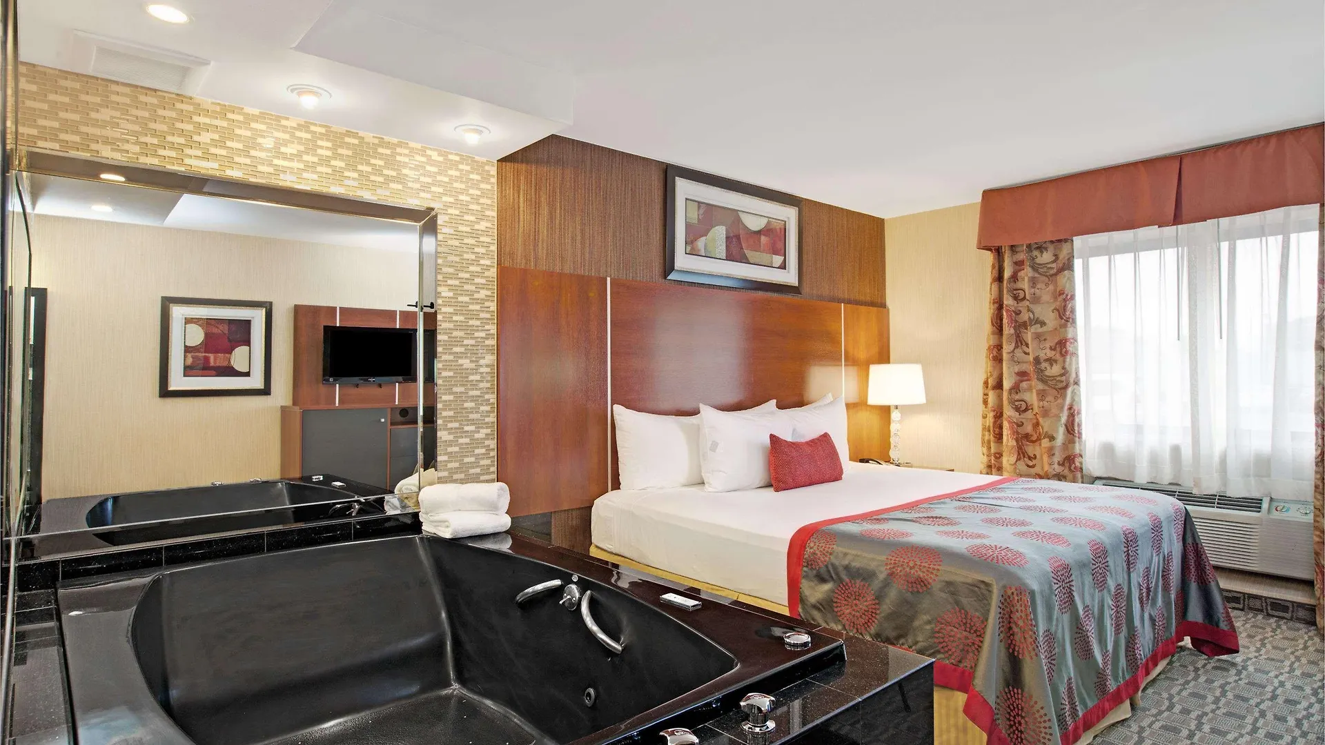 Hotel Ramada By Wyndham Staten Island New York