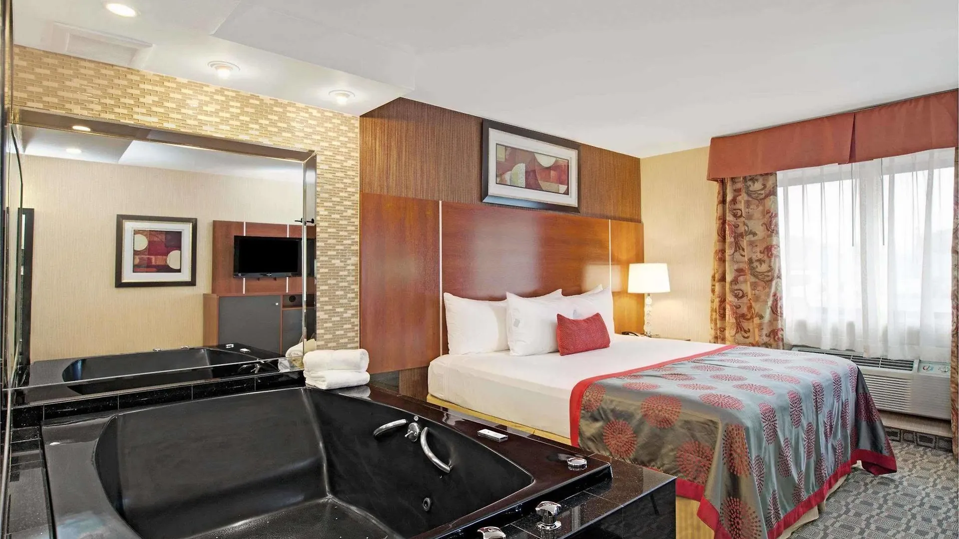 Hotel Ramada By Wyndham Staten Island New York